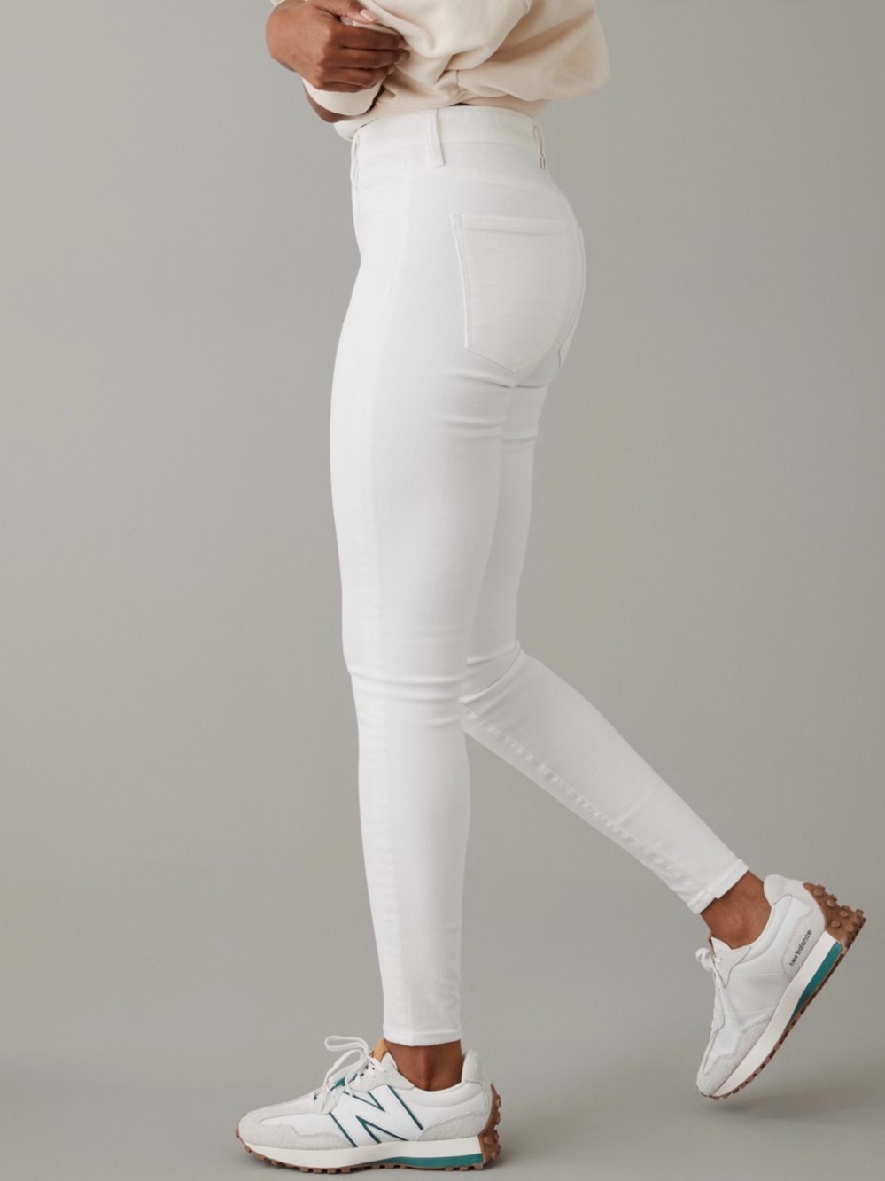 American Eagle Outfitters White next level stretch High-Rise Jeggings Sz 6 - Picture 2 of 5